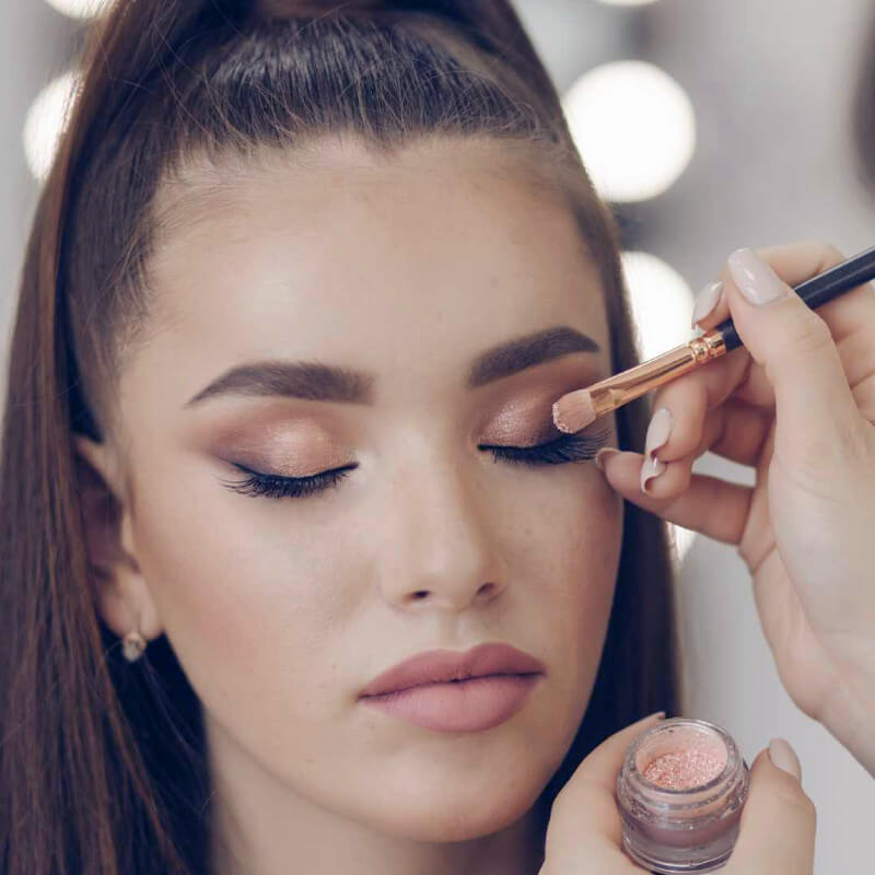 Auora Beauty Salon Cosmetic Image Gallery 02