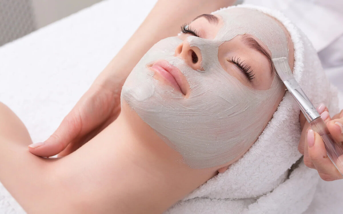 Auora Face Treatment Service Image (1)