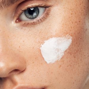 Auora Beauty Artist About Image 02